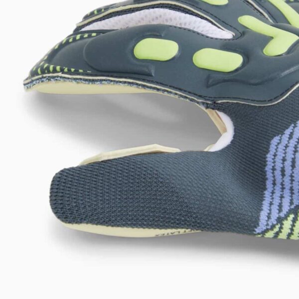 PUMA FUTURE Pro Hybrid LIGHTS OUT