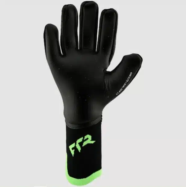 Puma future nc black and green 2 PUMA FUTURE Ultimate NC Unlimited Black and Green