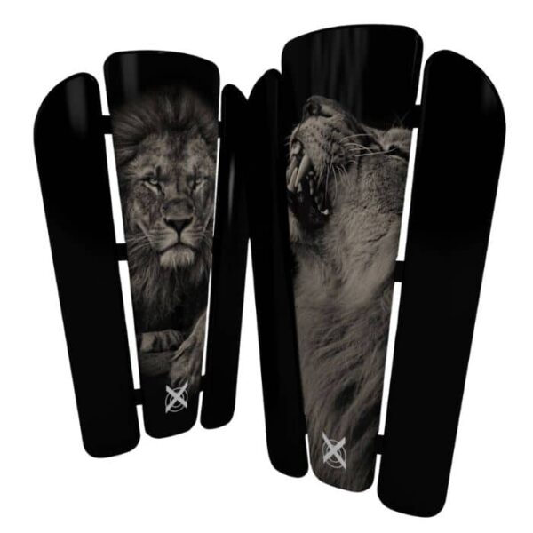 LION PARASTINCHI Black and White LION Protect your Talent