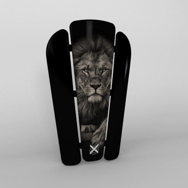 black-and-white-lion-dx PARASTINCHI Black and White LION Protect your Talent