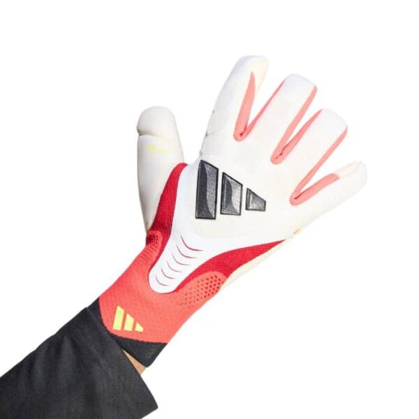 ADIDAS Predator Pro BORN FOR GOALS